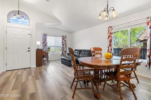 Dining - 10890 S Arrowhead Spring Dr, Vail, AZ 85641 photo 1 of 3