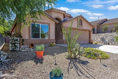 Exterior - 10890 S Arrowhead Spring Dr, Vail, AZ 85641 photo 2 of 8