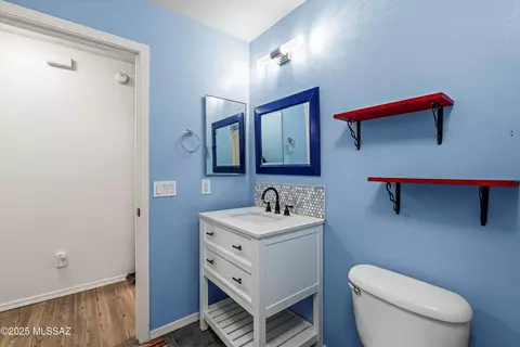Bath - 10890 S Arrowhead Spring Dr, Vail, AZ 85641 photo 3 of 4