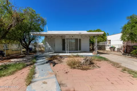 214 W Palmdale St, Tucson, AZ 85714