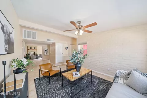 Living - 7002 E 45th St, Tucson, AZ 85730 photo 4 of 5