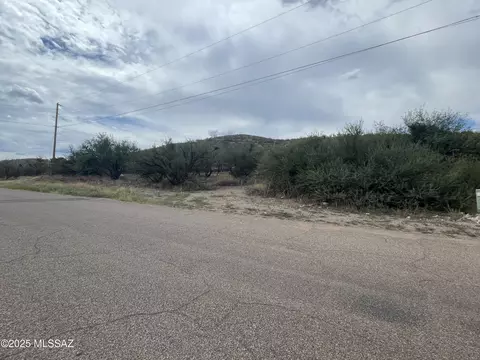 484 Avenida Papalote, Rio Rico, AZ 85648
