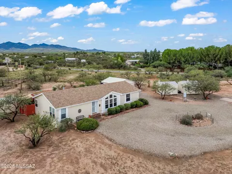 24471 E Chickasha Trl, Benson, AZ 85602