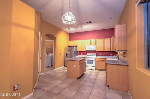 Kitchen - 641 E Painted Pueblo Dr, Vail, AZ 85641 photo 2 of 3