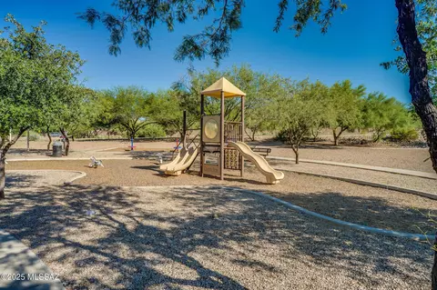View/Area - 641 E Painted Pueblo Dr, Vail, AZ 85641 photo 2 of 3
