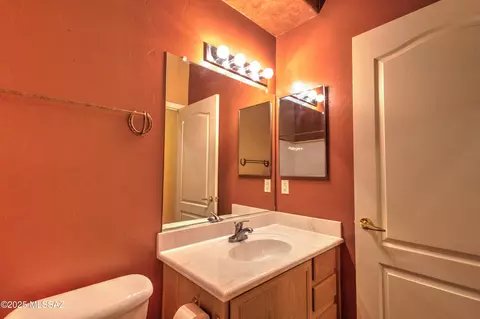Bath - 641 E Painted Pueblo Dr, Vail, AZ 85641 photo 5 of 5