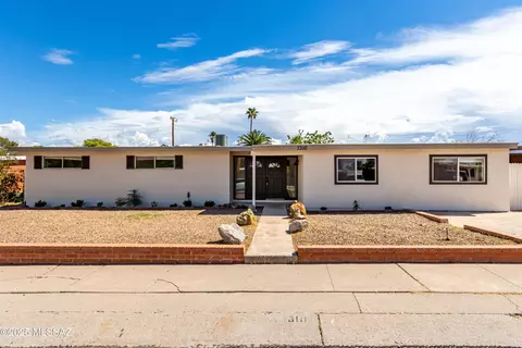 7310 E 28th St, Tucson, AZ 85710