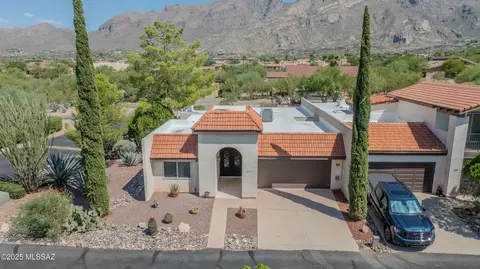5932 N Placita Del Conde, Tucson, AZ 85718