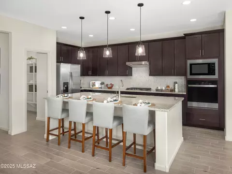 1535 E Cattle Graze Loop, Sahuarita, AZ 85629