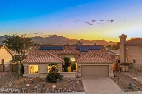 4537 W Plantation St, Tucson, AZ 85741