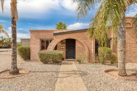 3165 N Vista Del Forte Dr, Tucson, AZ 85712