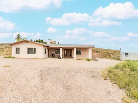 56 Cayuse Trl, Sonoita, AZ 85637