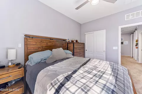Bedroom - 17377 S Indigo Mesa Pass, Vail, AZ 85641 photo 5 of 5