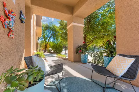 Exterior - 17377 S Indigo Mesa Pass, Vail, AZ 85641 photo 5 of 6