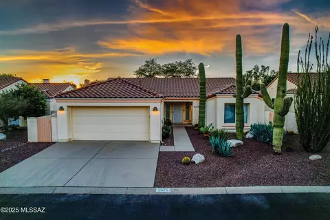 3673 W Thundercloud Loop, Tucson, AZ 85742