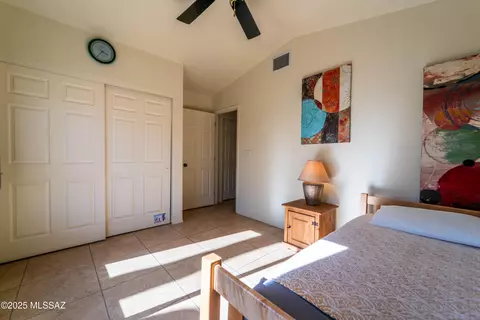 Bedroom - 3673 W Thundercloud Loop, Tucson, AZ 85742 photo 2 of 3