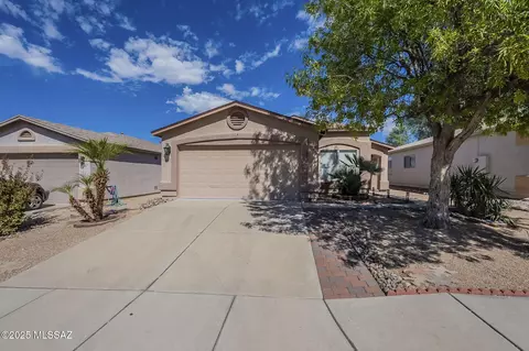10163 E Sunset Meadow Pl, Tucson, AZ 85747