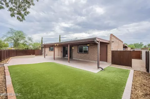 Exterior - 8981 E 3rd St, Tucson, AZ 85710 photo 3 of 7