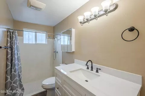 Bath - 8981 E 3rd St, Tucson, AZ 85710 photo 1 of 3