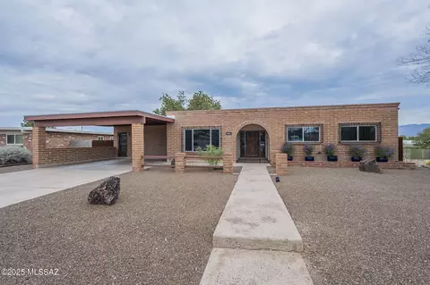 8981 E 3rd St, Tucson, AZ 85710