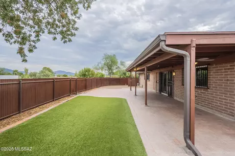 Exterior - 8981 E 3rd St, Tucson, AZ 85710 photo 2 of 7