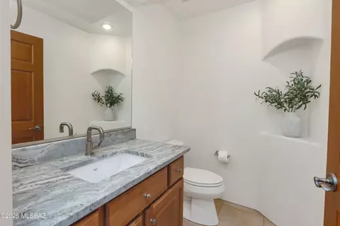 Bath - 14581 E Circle L Ranch Pl, Vail, AZ 85641 photo 1 of 4