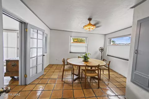 Dining - 2802 Elm St, Tucson, AZ 85716 photo 2 of 4