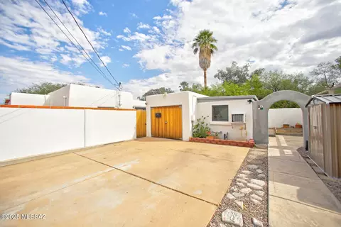 Exterior - 2802 Elm St, Tucson, AZ 85716 photo 16 of 20