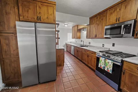 Kitchen - 2802 Elm St, Tucson, AZ 85716 photo 2 of 3