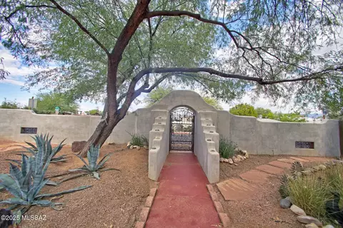 Exterior - 2802 Elm St, Tucson, AZ 85716 photo 10 of 20