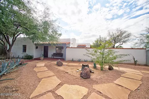 Exterior - 2802 Elm St, Tucson, AZ 85716 photo 5 of 20