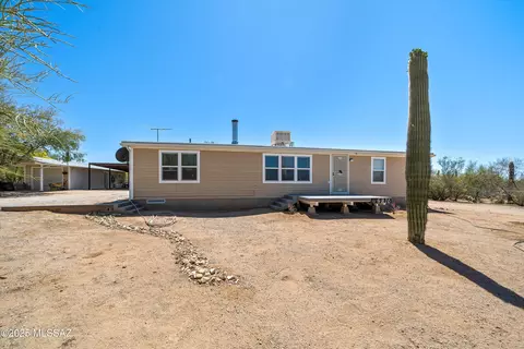 6215 N Van Ark Rd, Tucson, AZ 85743