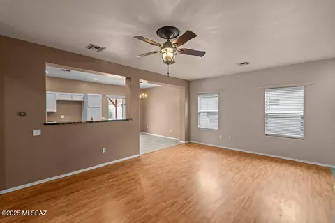 Living - 21171 E Frontier Rd, Red Rock, AZ 85145 photo 3 of 3