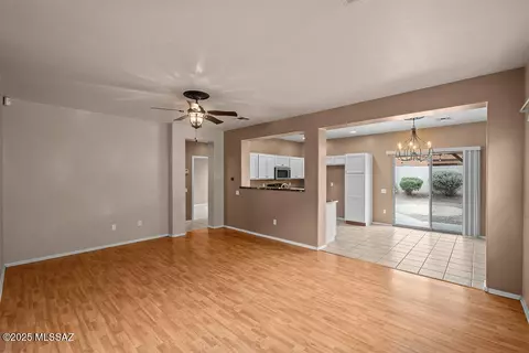 Living - 21171 E Frontier Rd, Red Rock, AZ 85145 photo 1 of 3