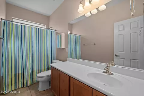 Bath - 21171 E Frontier Rd, Red Rock, AZ 85145 photo 1 of 2