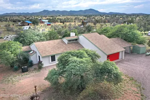 92 Holbrook Dr, Sonoita, AZ 85637