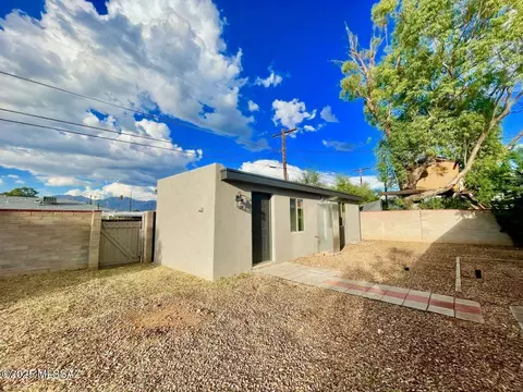 Exterior - 4641 E 13th St, Tucson, AZ 85711 photo 2 of 2