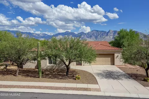 12760 N Piping Rock Rd, Oro Valley, AZ 85755