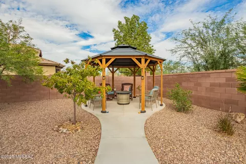 Exterior - 9420 E Adriana Way, Vail, AZ 85641 photo 8 of 11