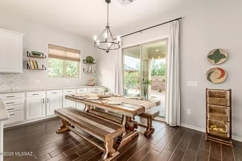 Dining - 9420 E Adriana Way, Vail, AZ 85641 photo 3 of 3