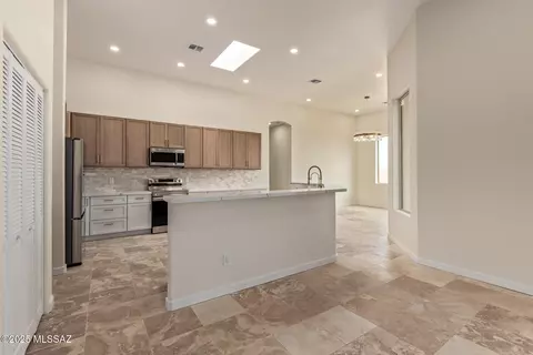 Kitchen - 300 N Vail View Rd, Vail, AZ 85641 photo 4 of 7