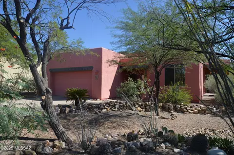 2001 S Bar B Pl, Tucson, AZ 85713