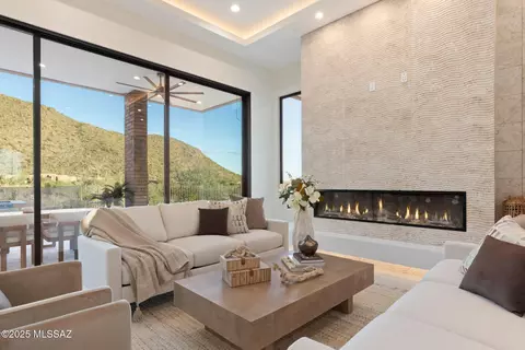 5835 W Sunset Gallery Pl, Marana, AZ 85658