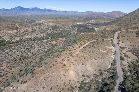 1869 Higuera Ct, Rio Rico, AZ 85648