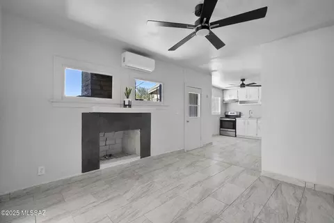 111 E Dumbauld St, Nogales, AZ 85621