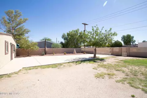 Exterior - 33 E Walker Pl, Tucson, AZ 85706 photo 8 of 10
