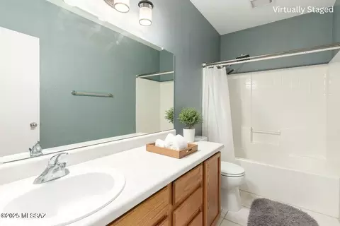 Bath - 8622 E Olinga Ct, Tucson, AZ 85747 photo 4 of 4