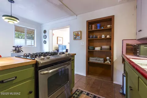 Kitchen - 2807 E Beverly Dr, Tucson, AZ 85716 photo 5 of 5