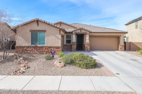 9770 S Desert Flint Dr, Tucson, AZ 85747