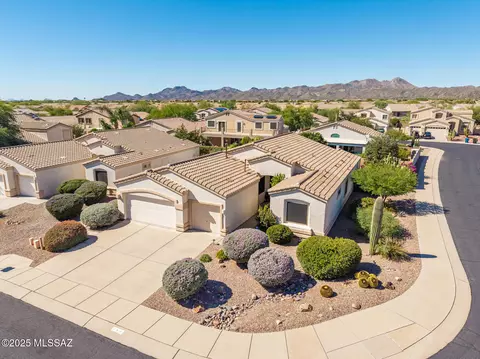 244 W Sacaton Canyon Dr, Oro Valley, AZ 85755